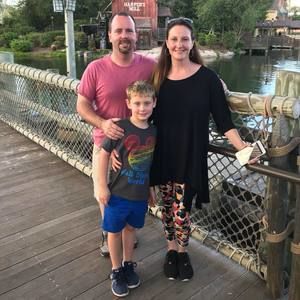 Meet your Posher, Leslie